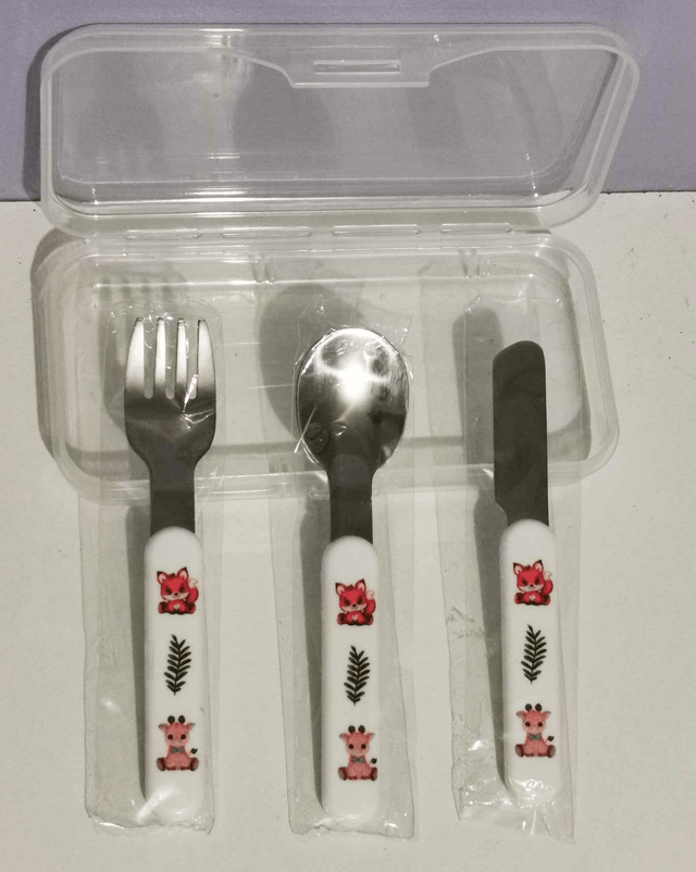 Set de couverts pour les tout-petits (version garçon ou fille)