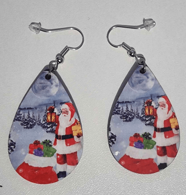 Boucle d'oreille "père noël"